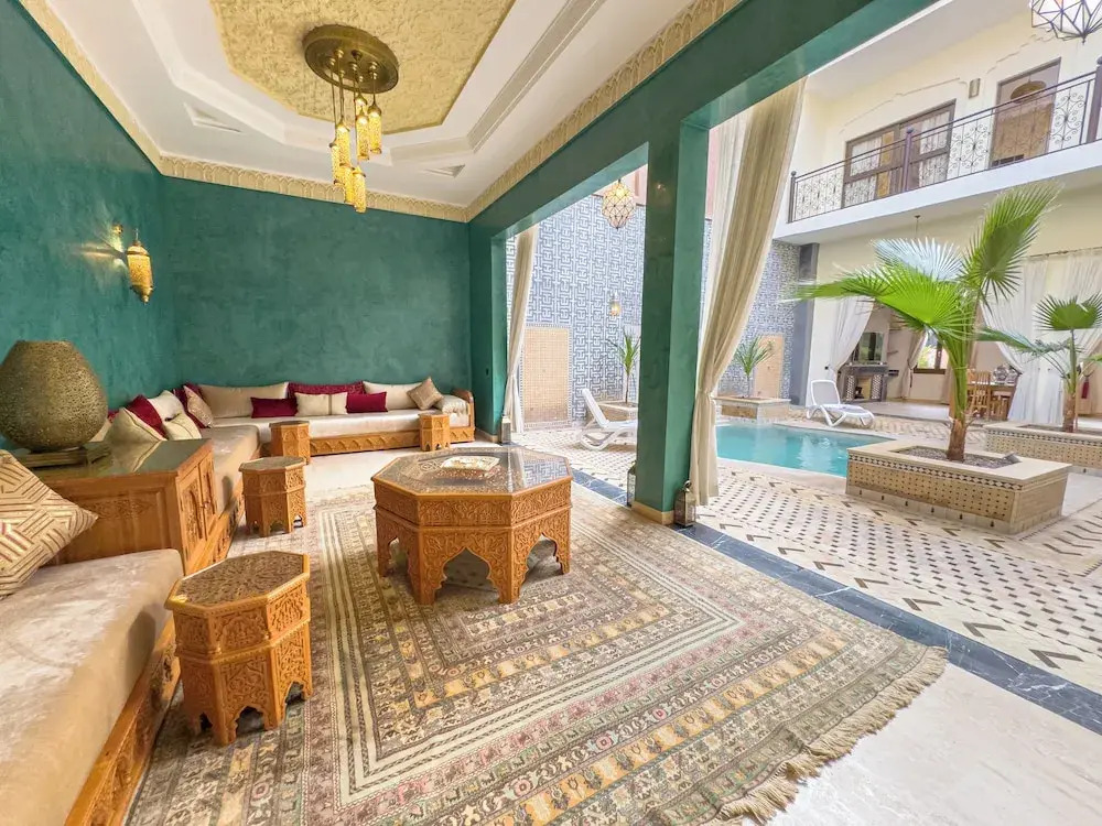 Riad Tonaroz
