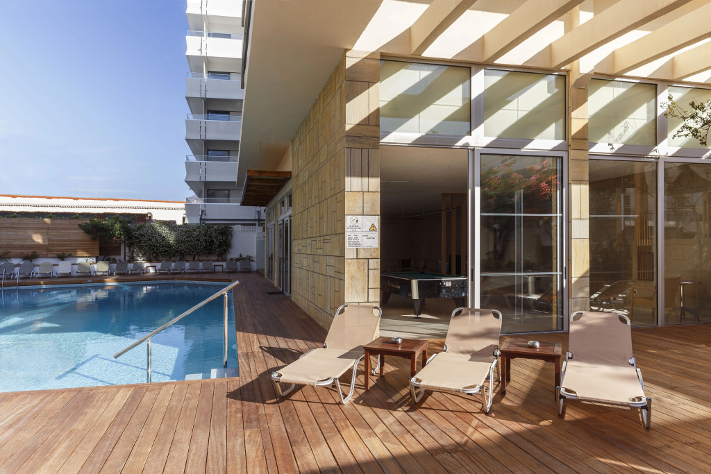 Athena Hotel