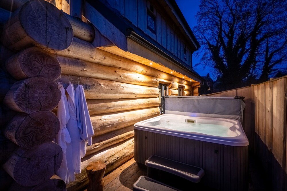 Keepers Cabin