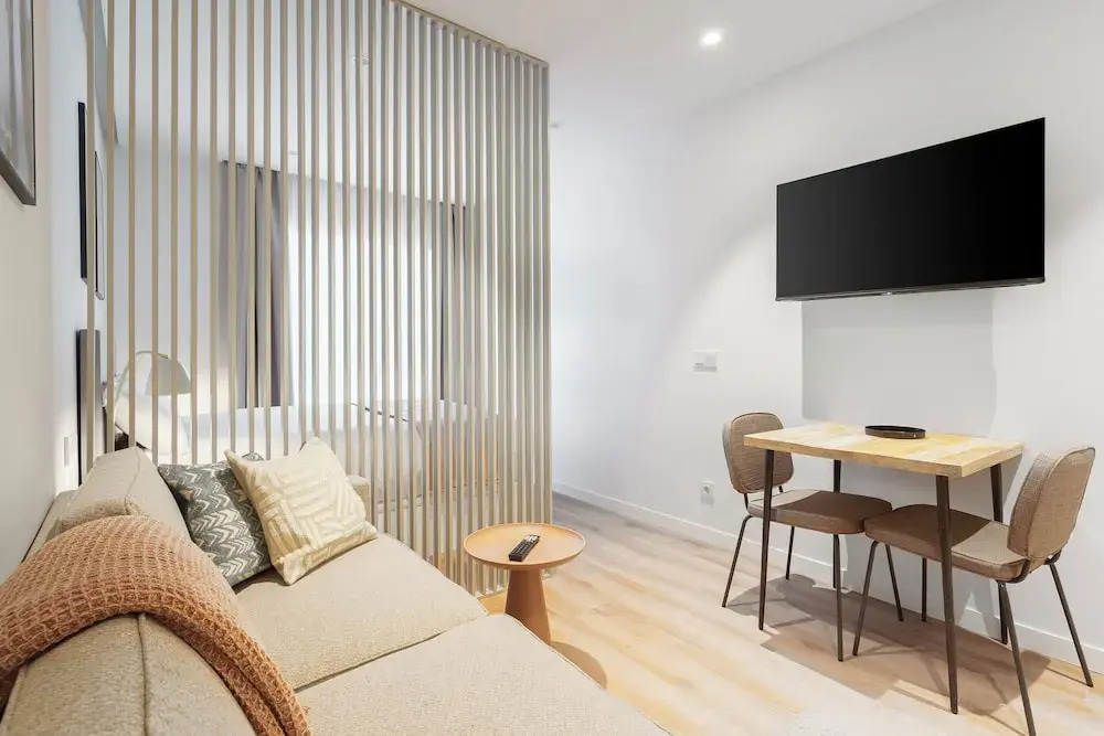 Limehome Madrid Calle de Juan Hurtado de Mendoza