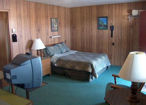 Lighthouse Inn