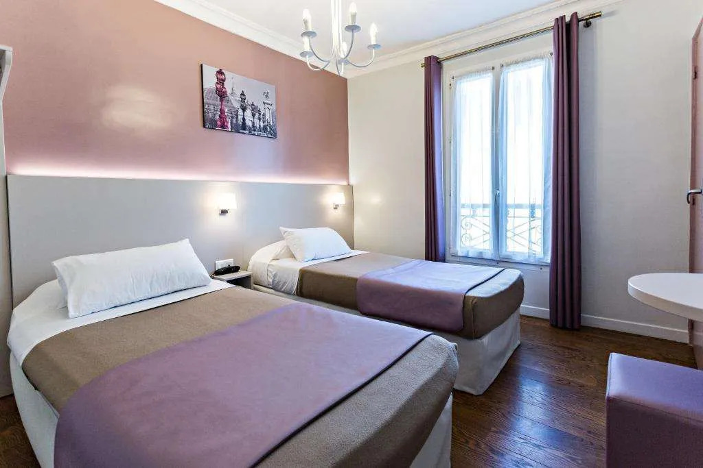 Modern Hotel