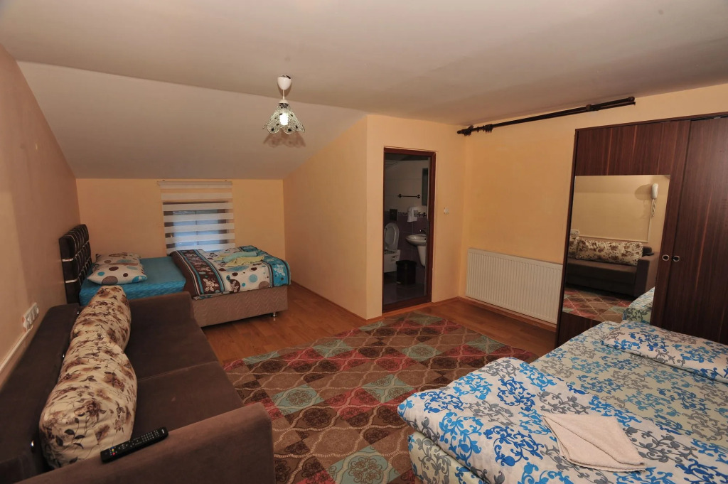 Çam Otel 2