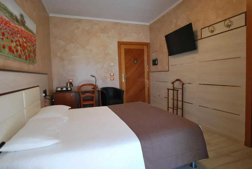 Hotel Lenotel