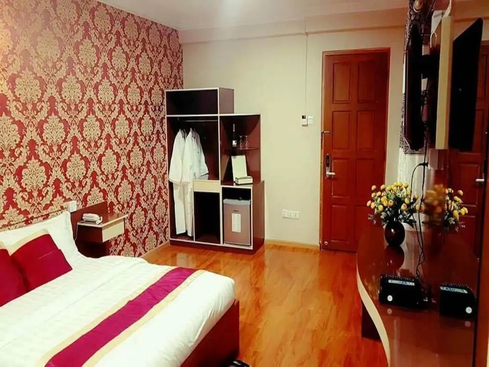 Thiha Bala Hotel
