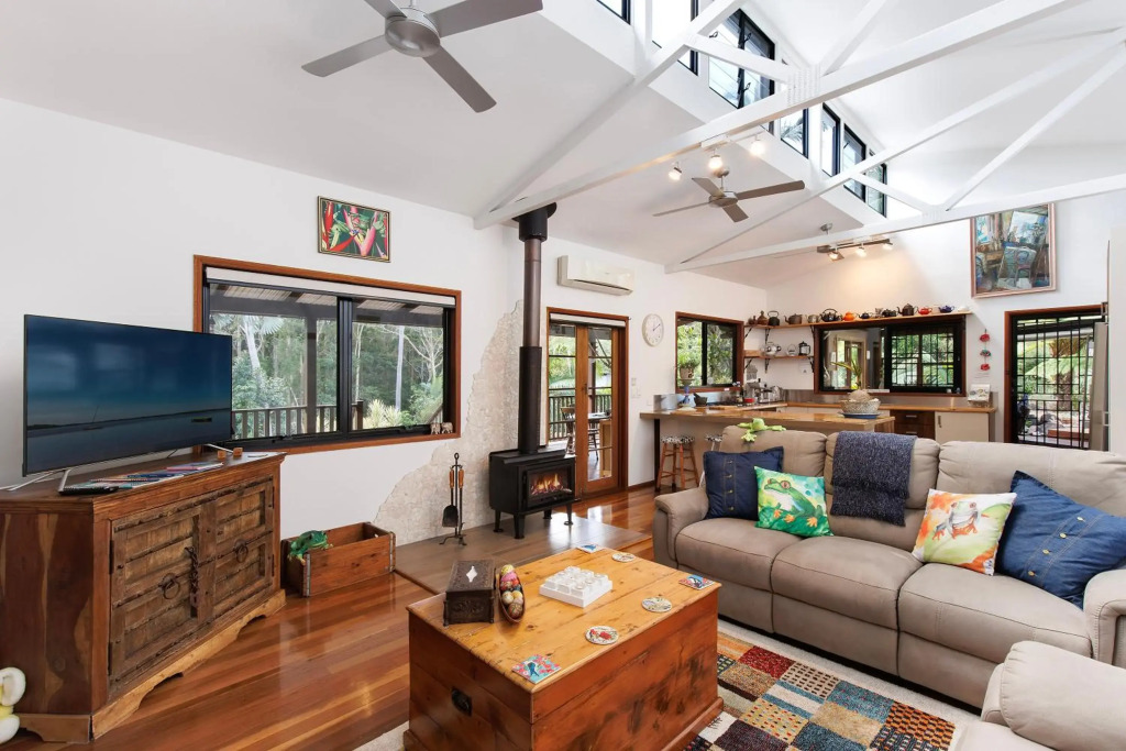 Eclectic Oasis in Doonan, Sunshine Coast