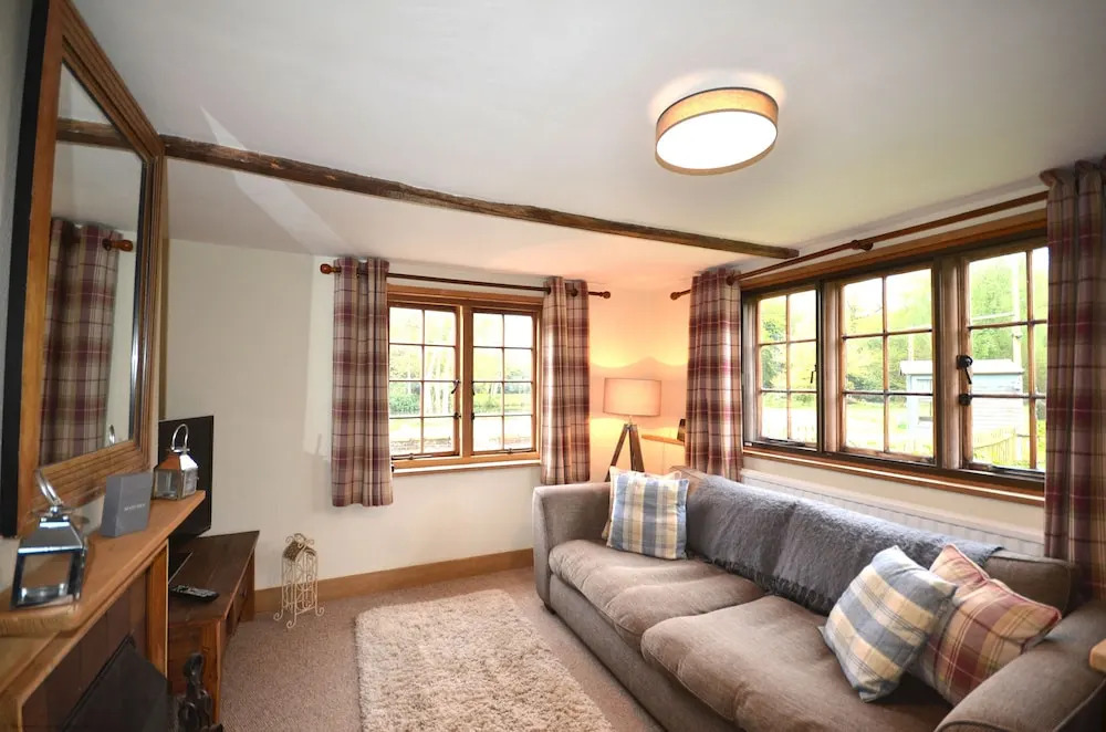 Kingfisher Cottage