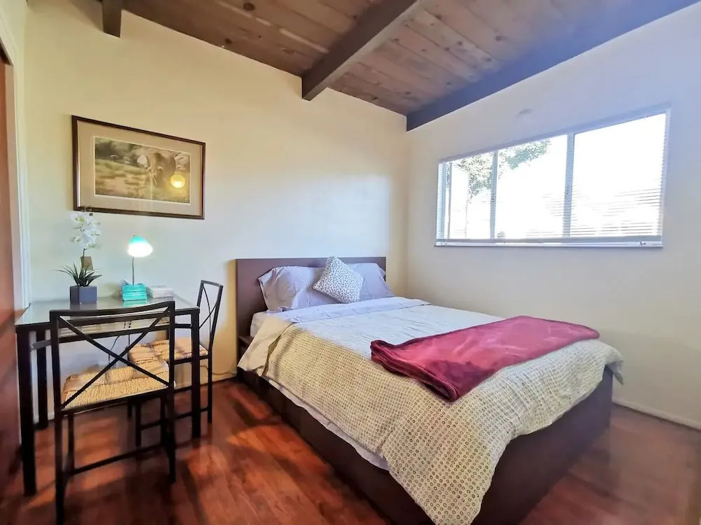 Comfy 2BR 1Bath Apartment near HWY580-80