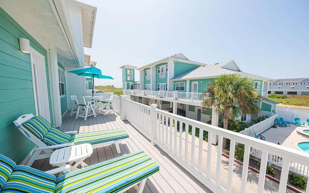 Shell Yeah by Silver Sands Vacation Rentals