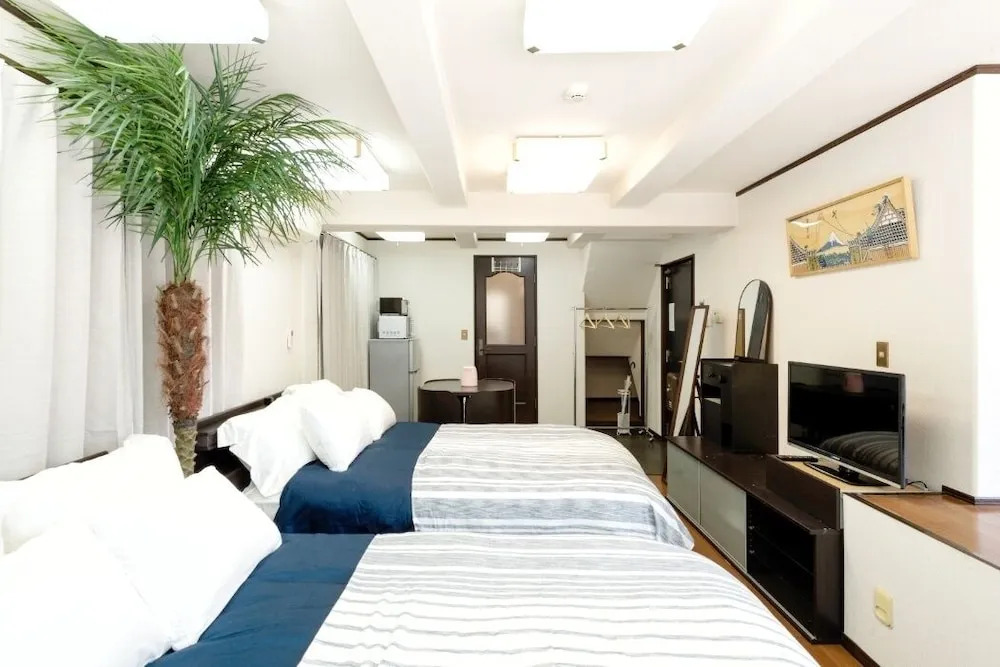 Tarui Building 2F