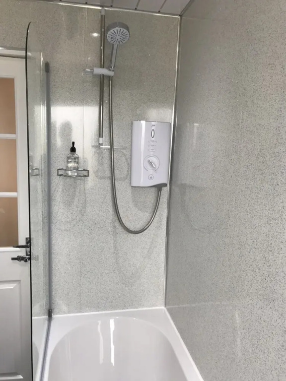 2 Chessels Court, Flat 3