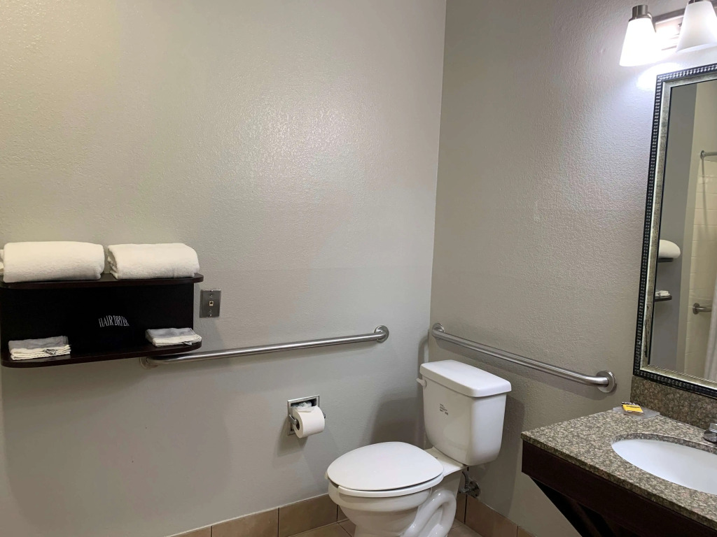 Best Western Plus Lake Worth Inn & Suites