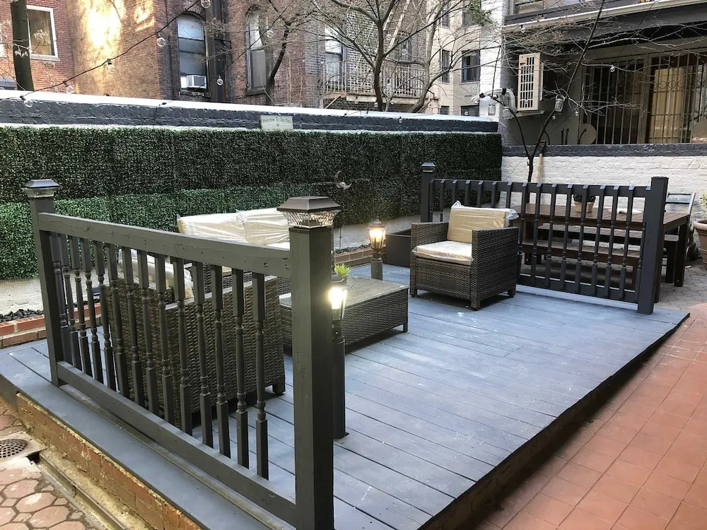 26-1c Gramercy Large 1BR WD