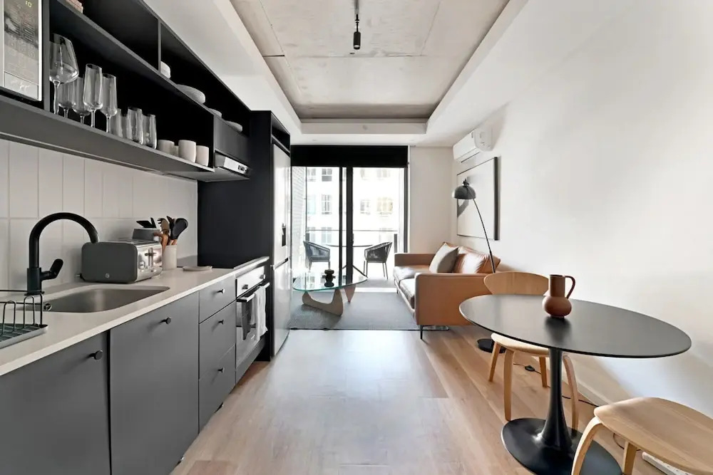 Station House Studio Apartment Gym Rooftop Pool