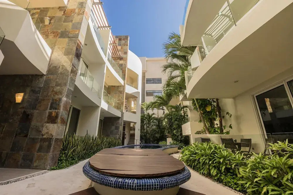 Playa Ge 205 A 2 Bedroom Condo by Redawning