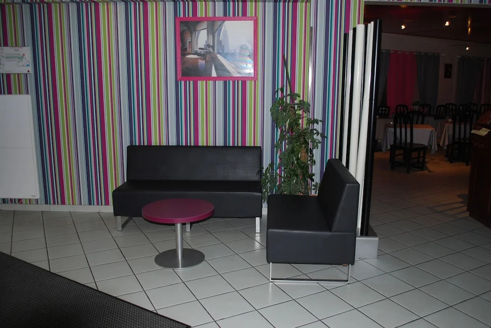 Artel Hotel