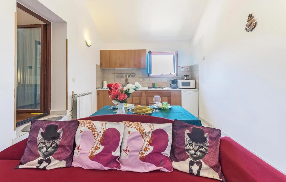 Stunning Apartment in Pula With Wifi and 1 Bedrooms