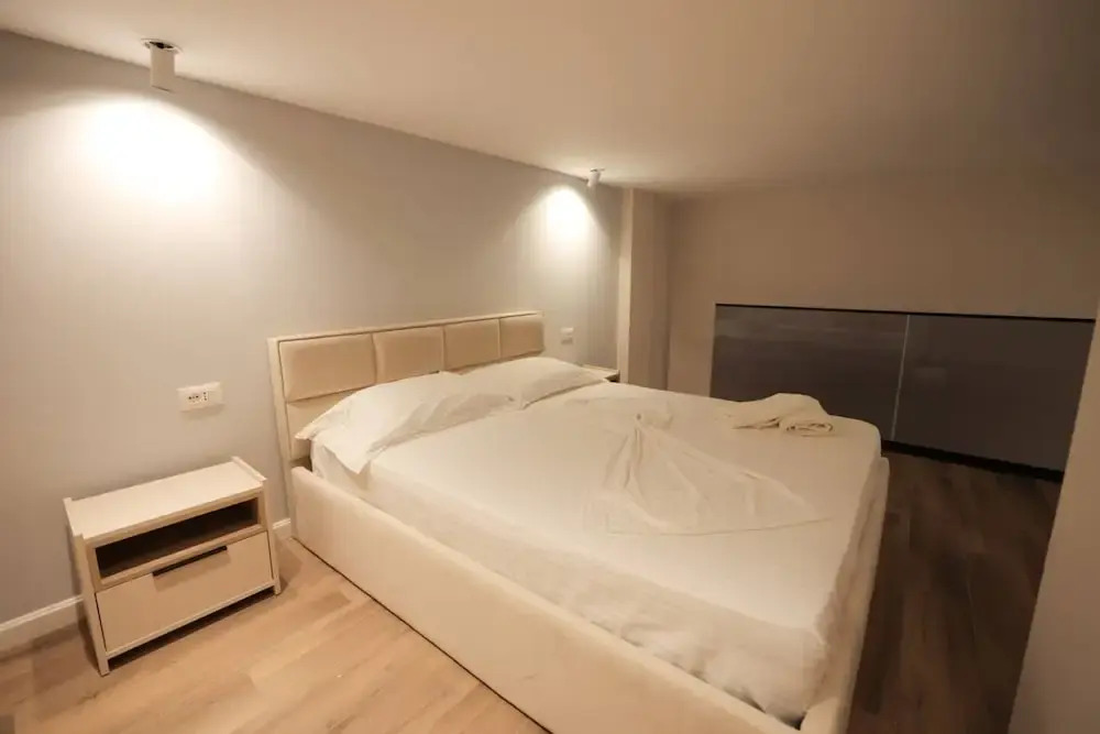 Duplex City