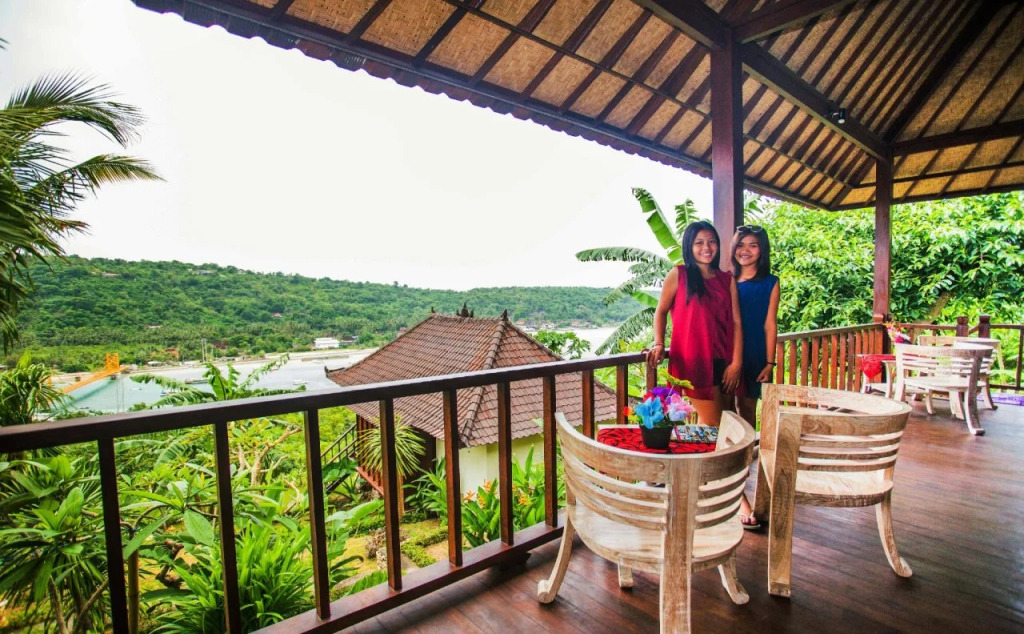 Bukit Ancak Lembongan Villa