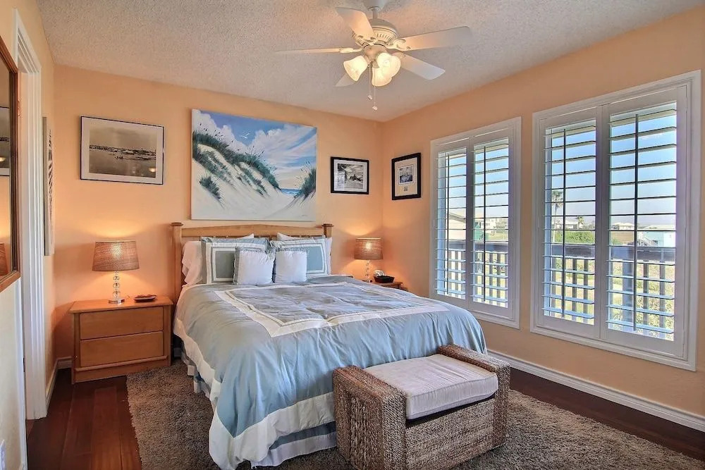 Blue Crab 107 BH 2 Bedrooms 2 Bathrooms Condo