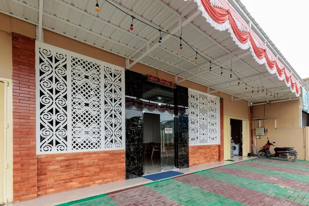 RedDoorz near Waterworld Lampung