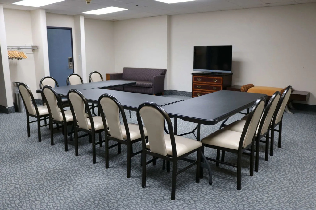 Best Western Bolingbrook Hotel