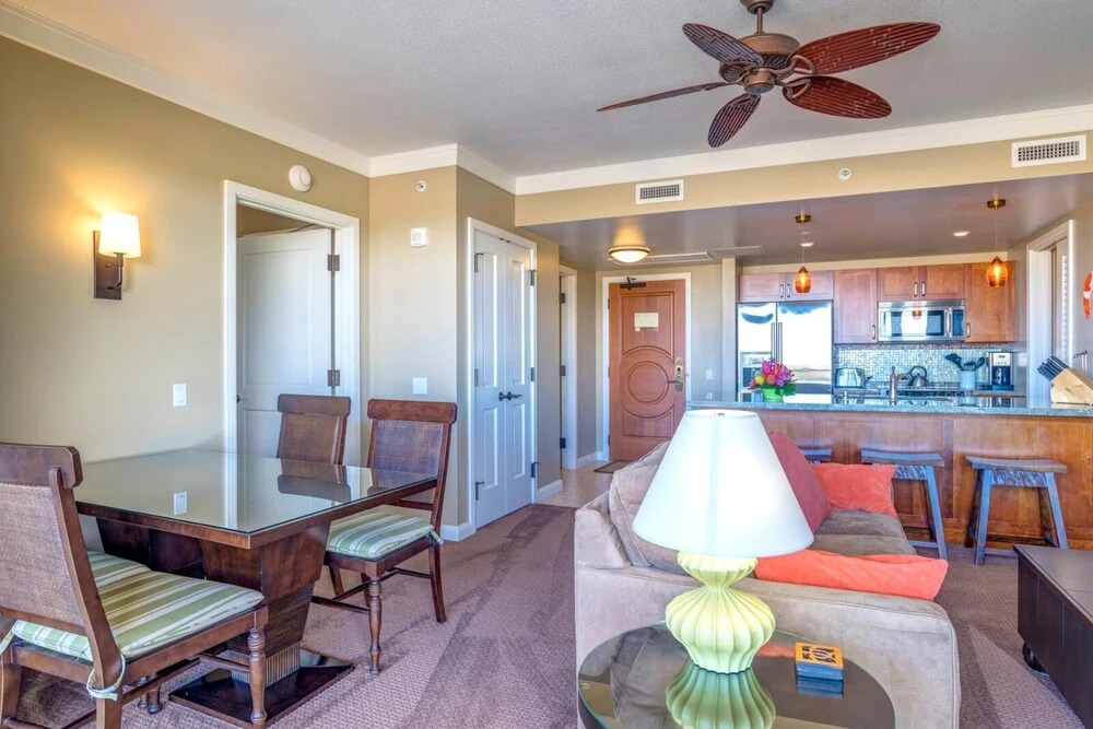 K B M Resorts- Hkh-816 Oversized 1bd, 8th-floor, big Ocean Views, Quiet, Chefs Kitchen!