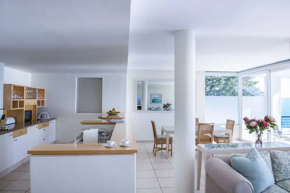 Bay Reflections Camps Bay Luxury Serviced Apartments