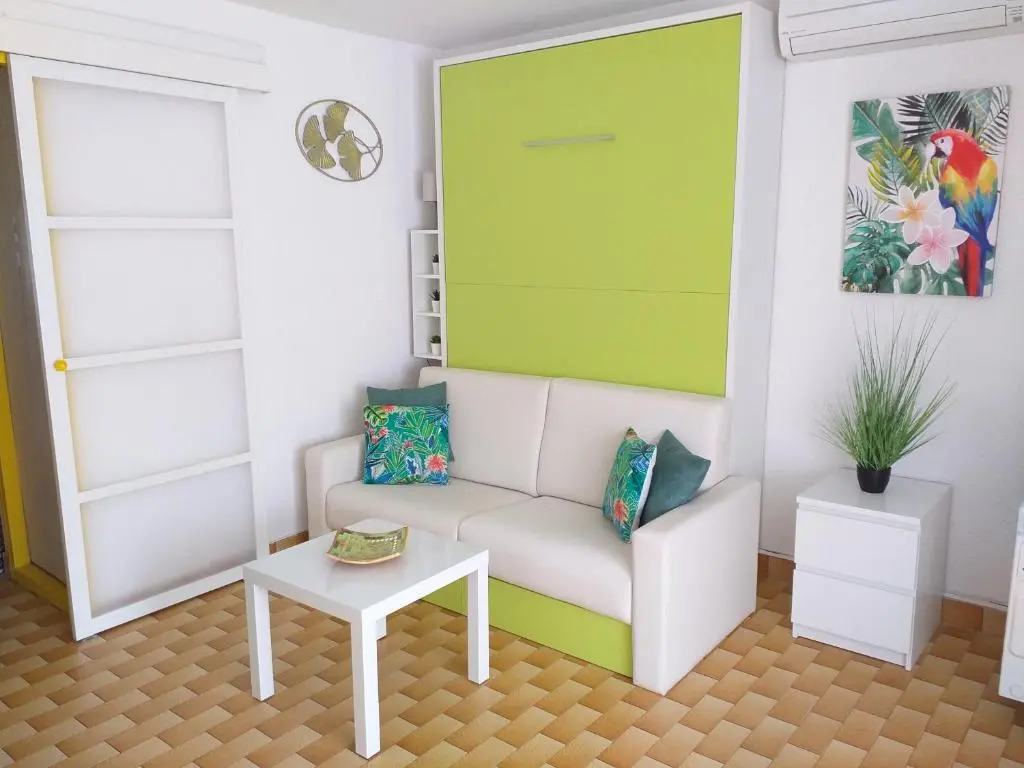 Studio de 25m2 tout équipé à 250m du bord de mer