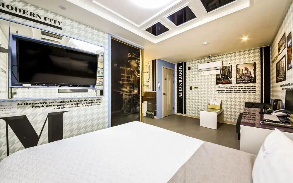 Sacheon Island Hotel
