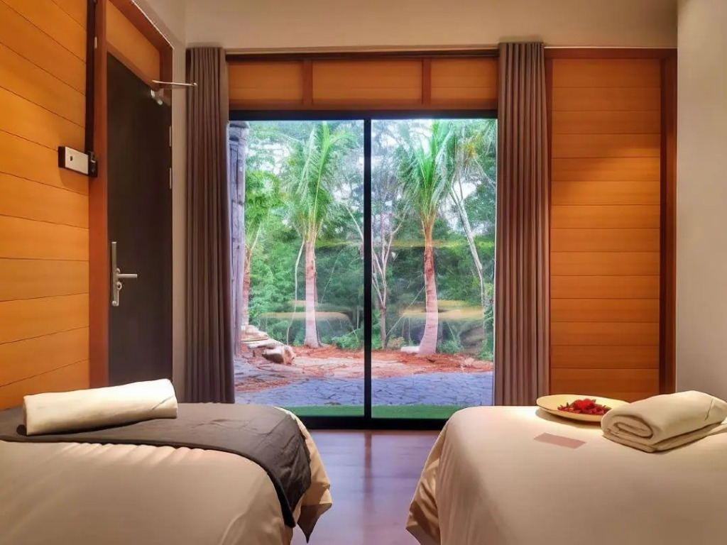 A Coral Reefs Resort Langkawi