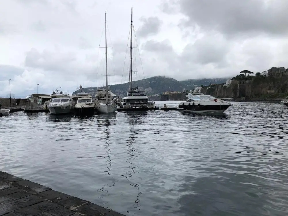 Yacht Suite Sorrento