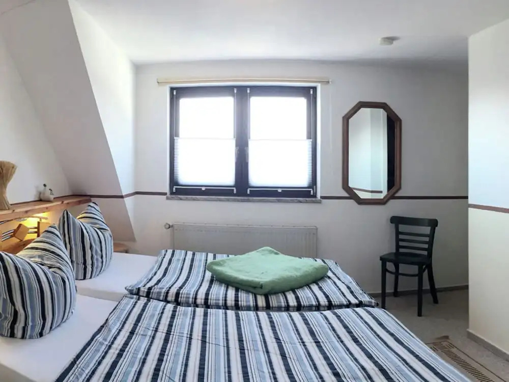Spacious Apartment in Stralsund with Garden