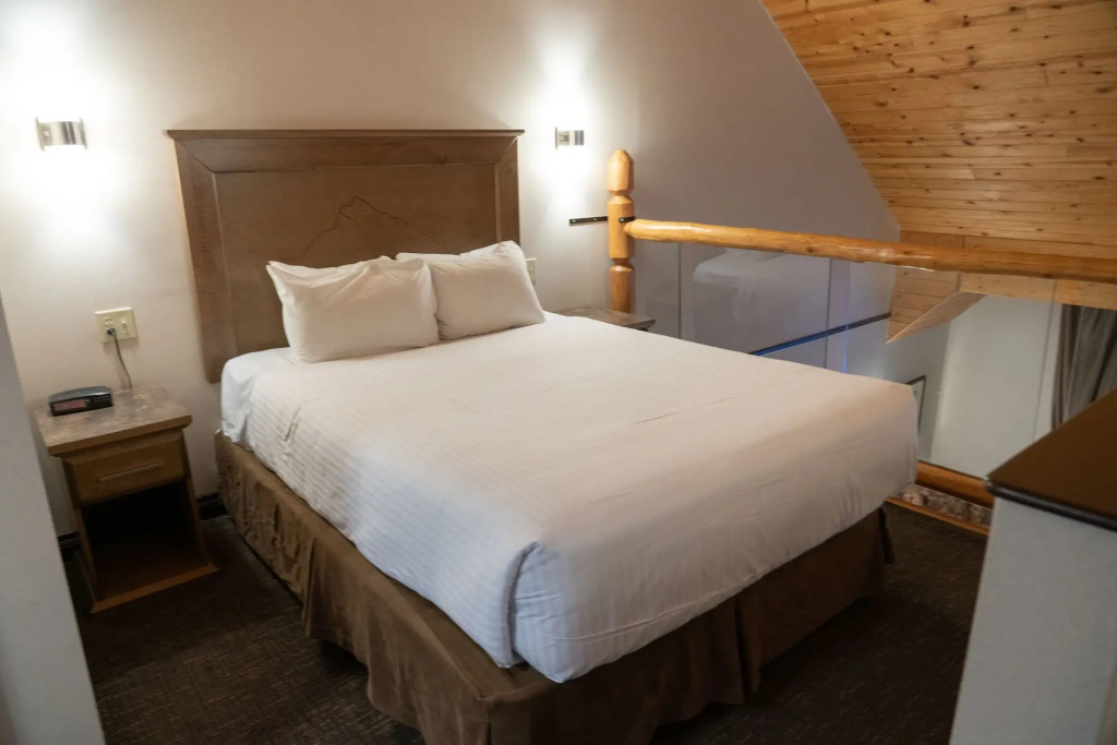The Rundlestone Lodge