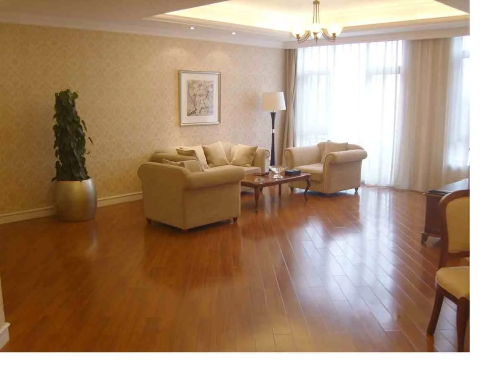 Golden Elephant Golf Hotel