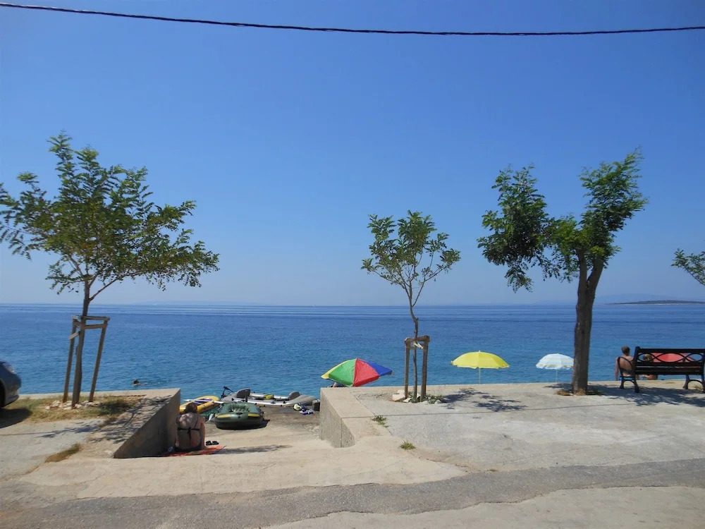 Apartments Ivan Sea View Lun