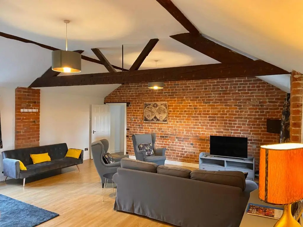 Hayes Suite (Adults Only)