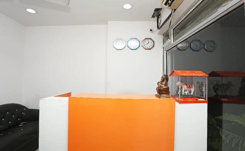 Shree Naman Guest House by OYO Rooms