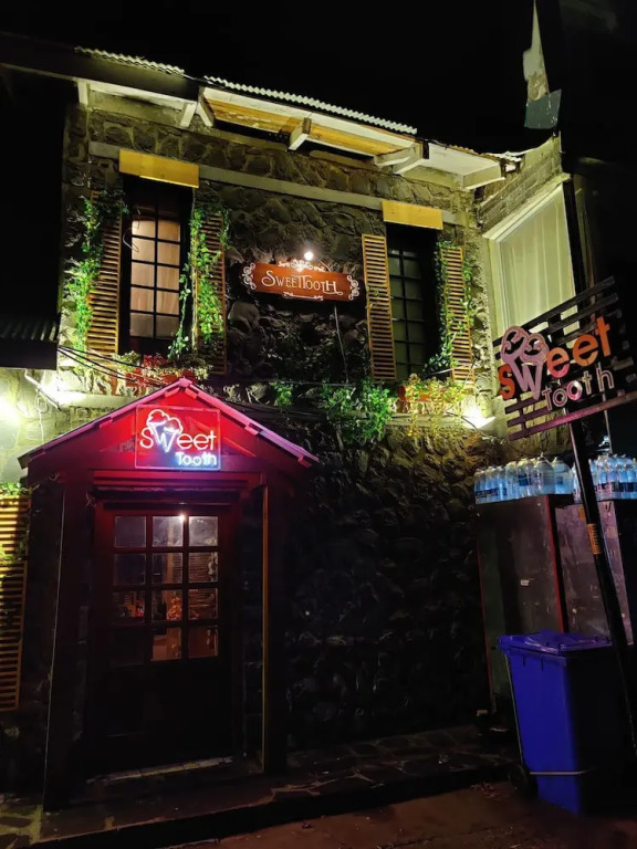 Orangeloft Mushkpuri