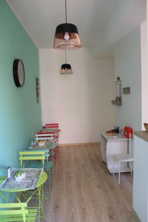 Damiani & Sister Guesthouse