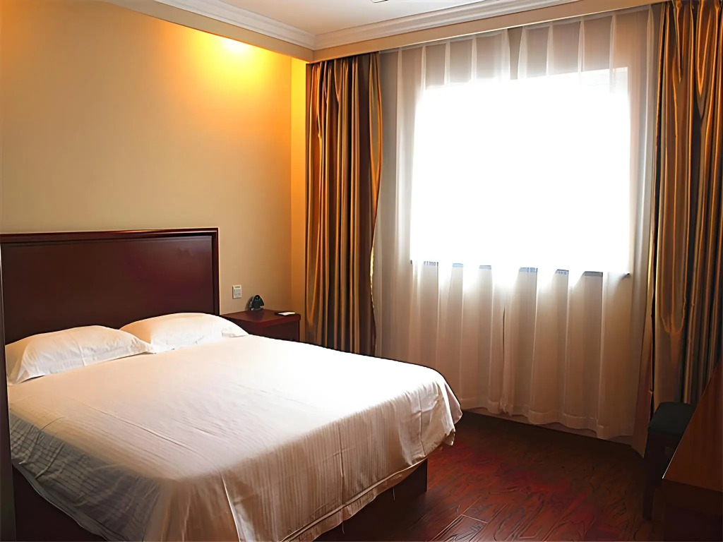 Greentree Inn Shanghai Meilan Lake Hutai Road Express Hotel