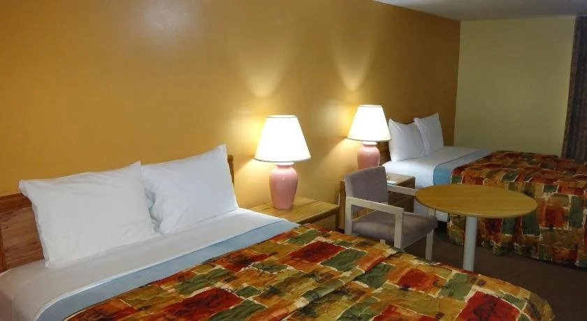 Tri State Motel
