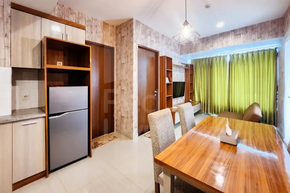 RedLiving Apartemen Grand Kamala Lagoon by Ownr Room