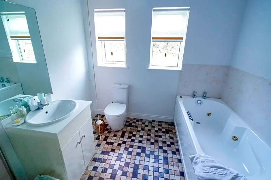 Glenburn Galgorm Bed & Breakfast