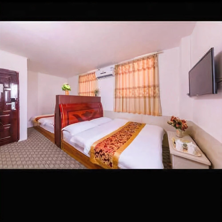 Yun Hang Apartment