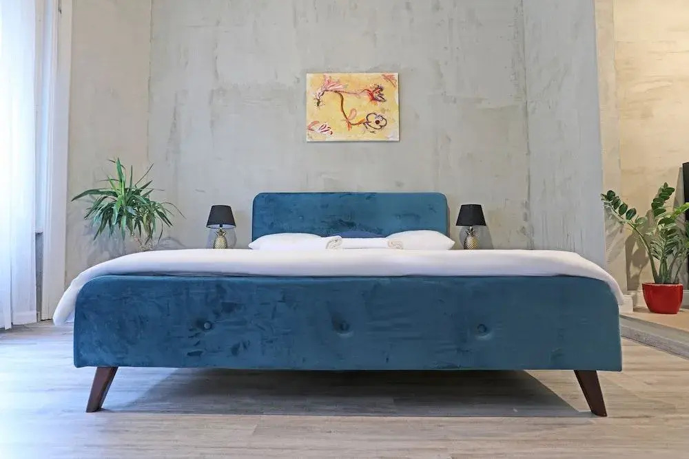 The 7 Budapest