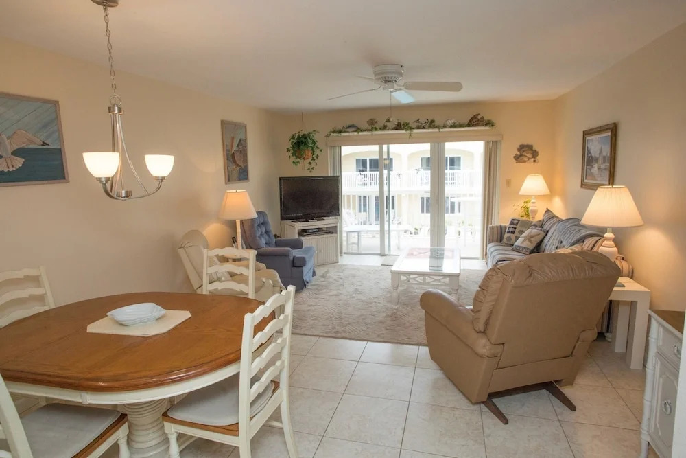 Win-San C-208 - 2 Br Condo