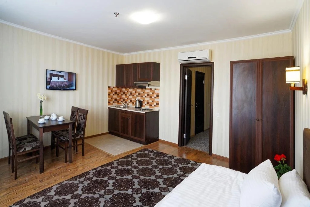 Lisova Pisnia Resort Hotel