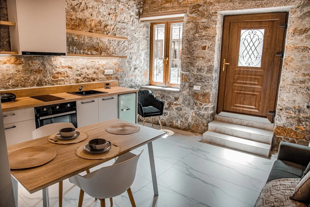Petra Elounda Suites