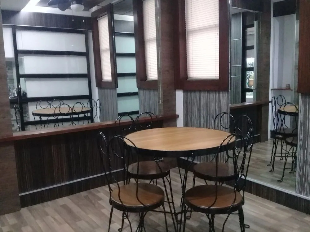 Casa Verde Hotel & Events Center